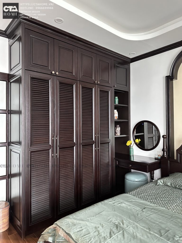 Bản Sao Anh Tu Quan Ao